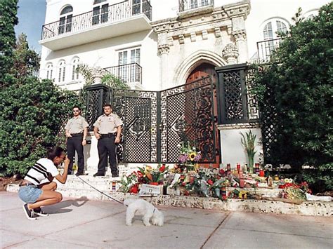 gianni versace cause de sa mort|how did versace get killed.